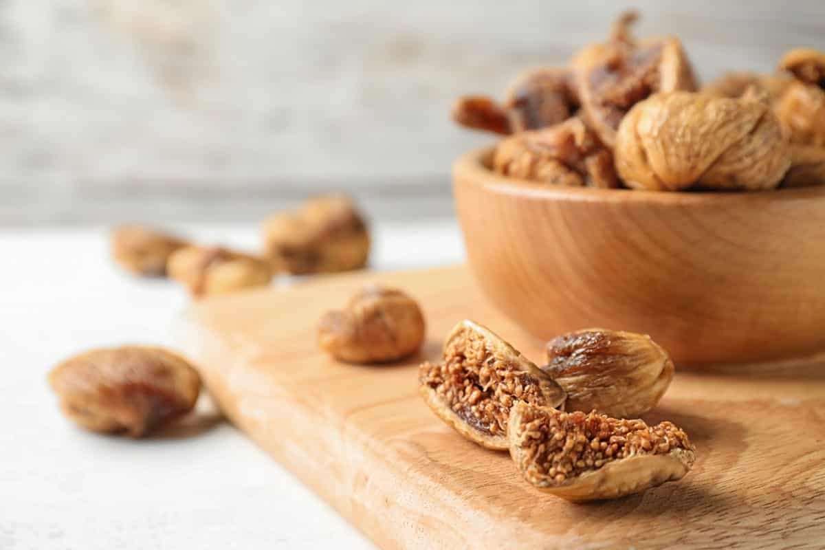  Buy the latest types of dried figs BENEFITS 