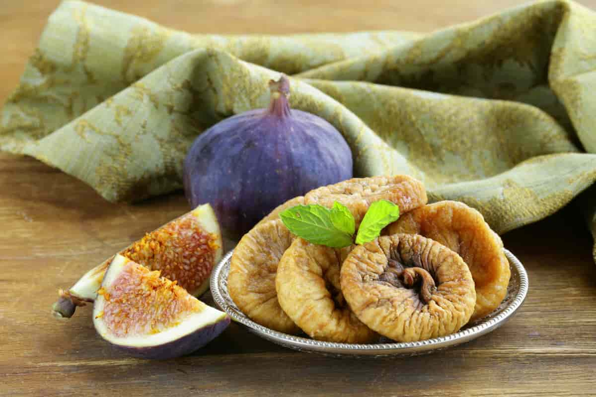  organic sun dried figs/buy at a cheap price 