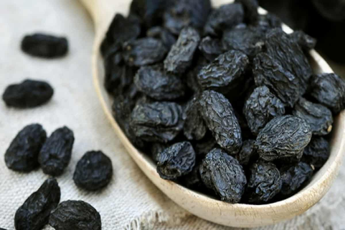  buy and price of good black Raisins 